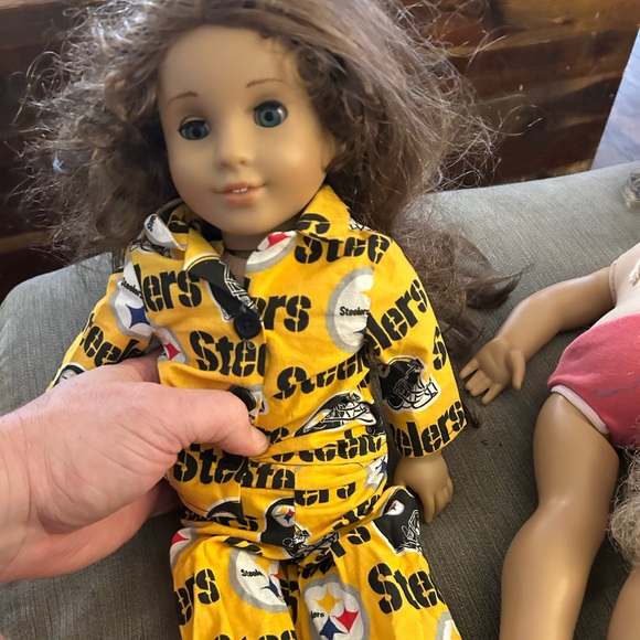 American Girl Doll with Pittsburgh Steelers Pajamas! EUC